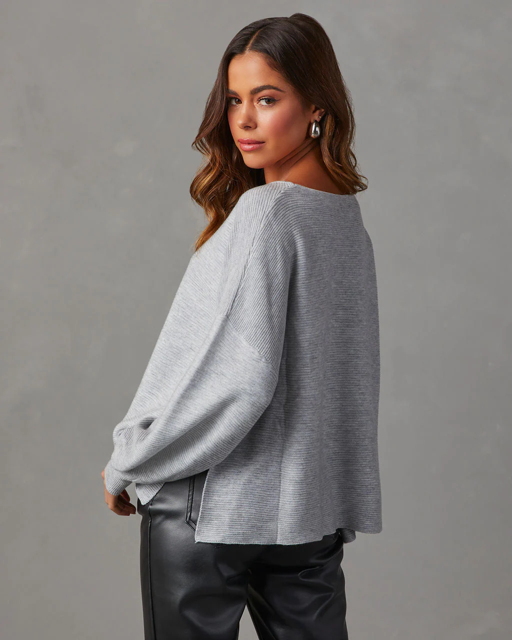 10850-mandie-oversized-knit-sweater-1.webp