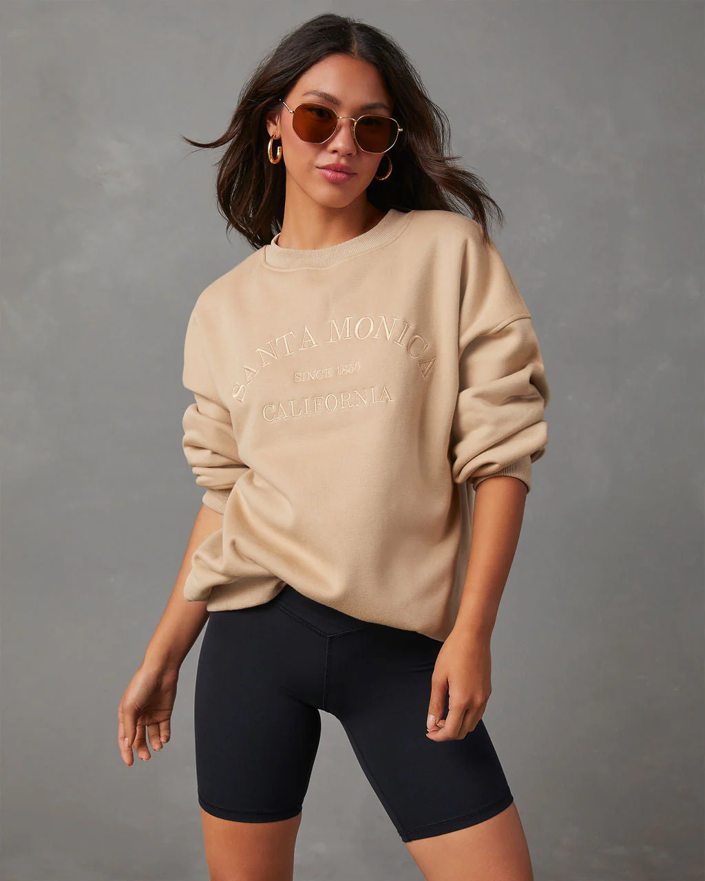10863-santa-monica-california-sweatshirt-1.webp