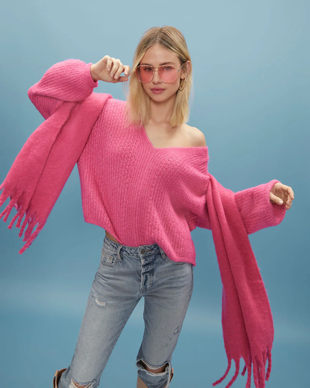 10975-egremont-v-neck-sweater-1.webp