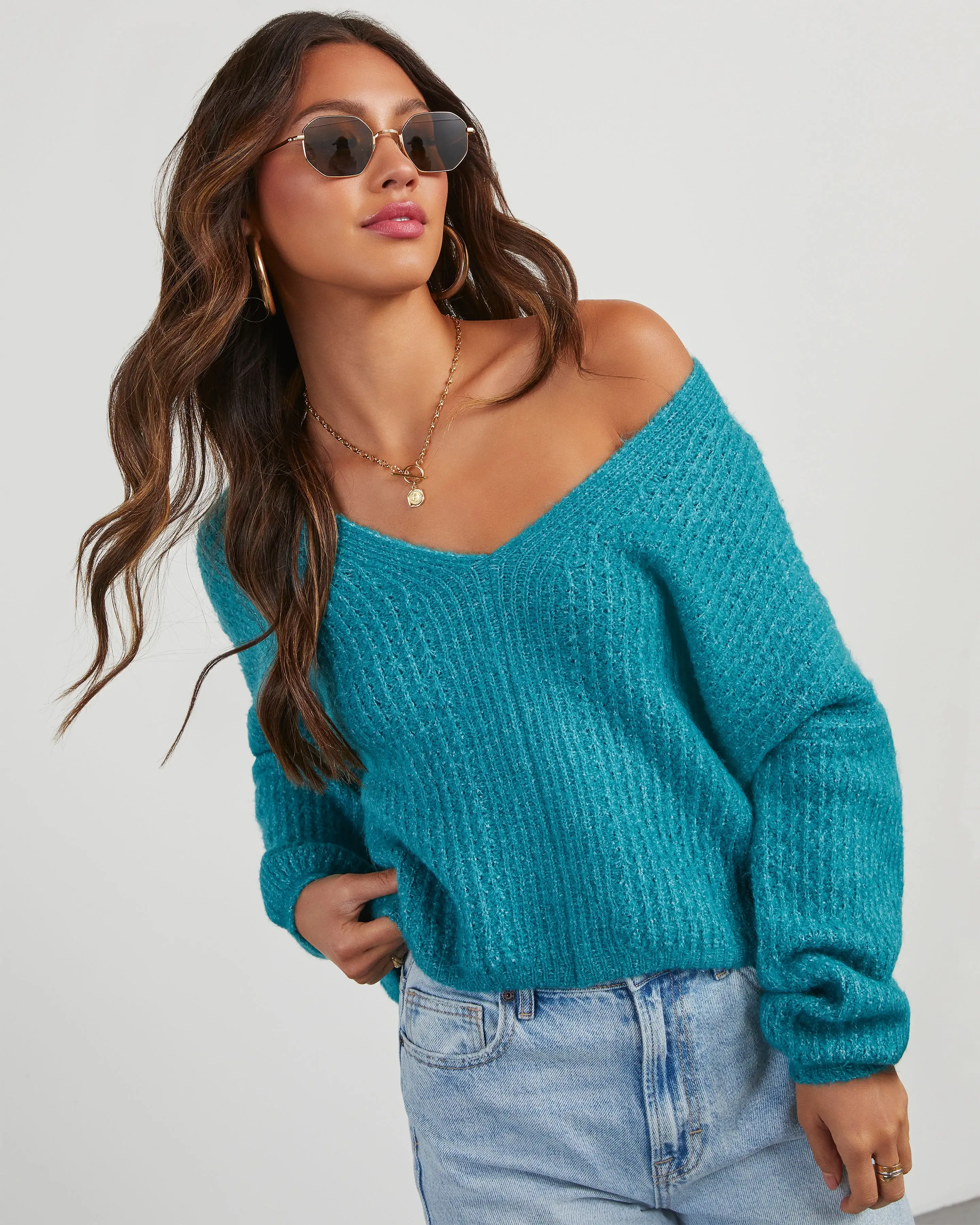 10975-egremont-v-neck-sweater-1.webp