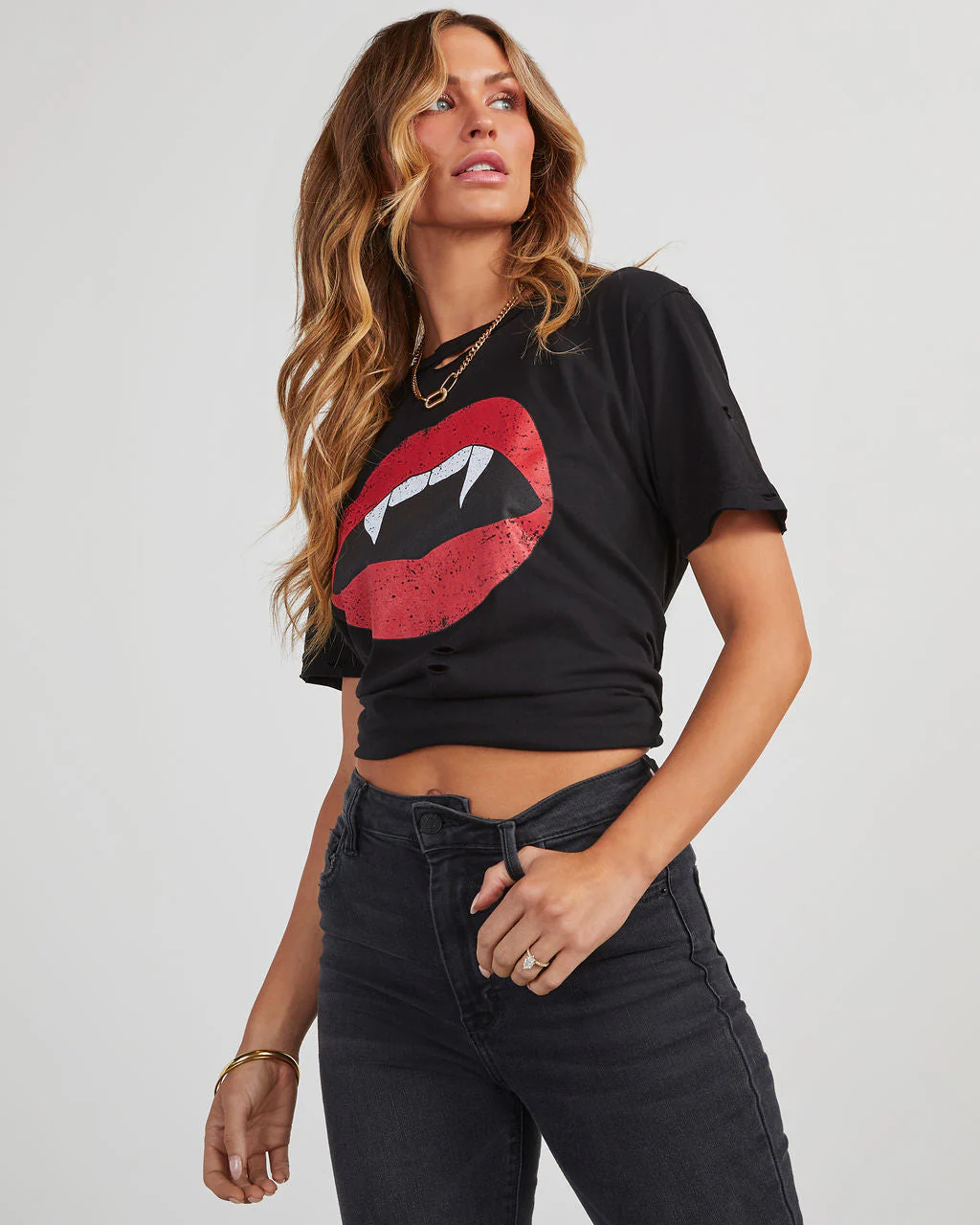 11387-vampire-lips-distressed-cotton-tee-1.webp
