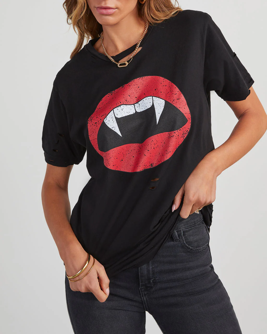 11387-vampire-lips-distressed-cotton-tee-1.webp