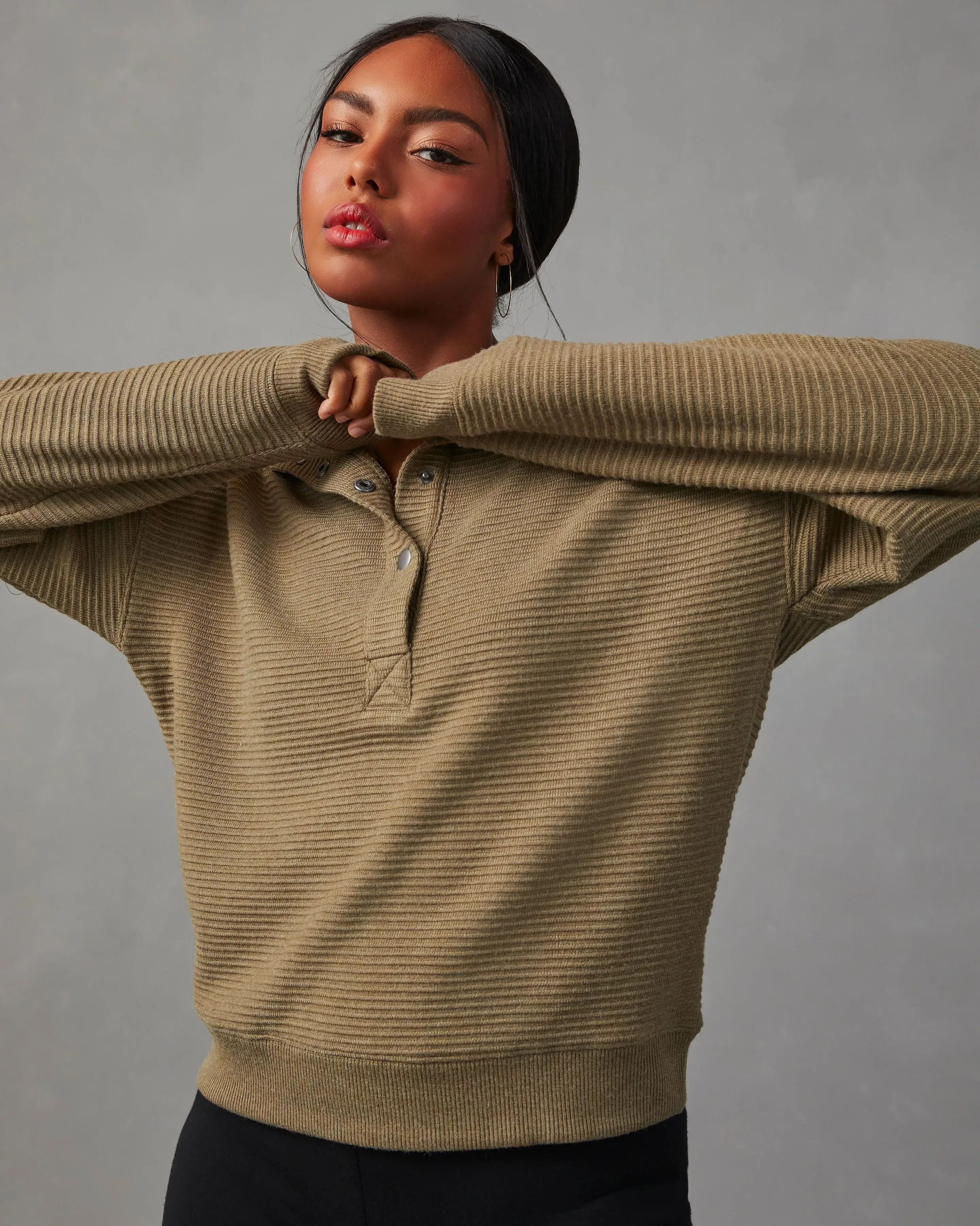 11785-kinsleigh-collared-pullover-sweater-1.webp