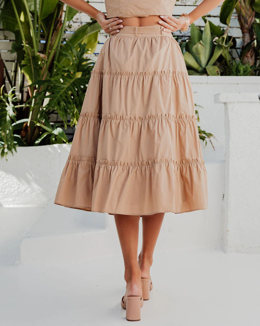12126-carlena-pocketed-tiered-midi-skirt-1.webp