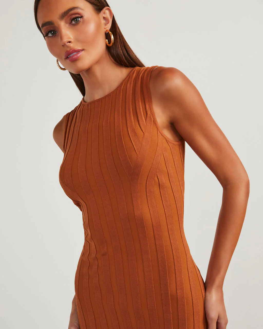 13428-huston-sleeveless-pleated-knit-midi-dress-1.webp