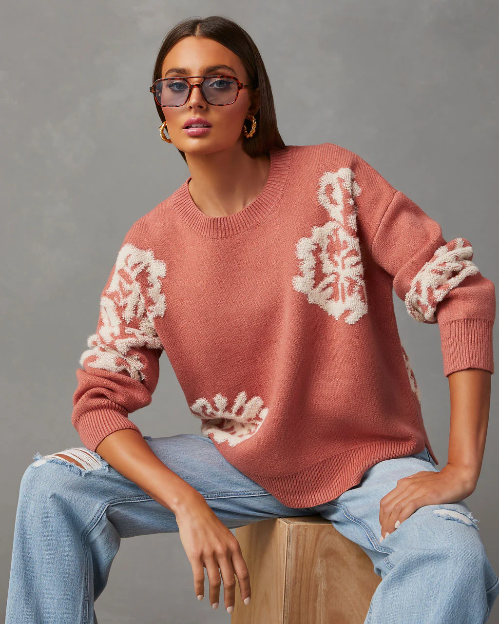 13659-copeland-floral-contrast-pullover-sweater-1.webp