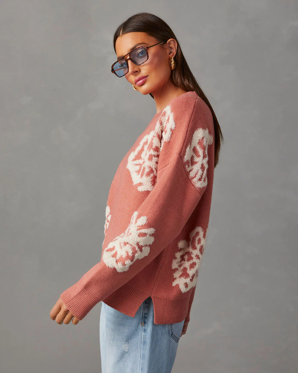 13659-copeland-floral-contrast-pullover-sweater-1.webp