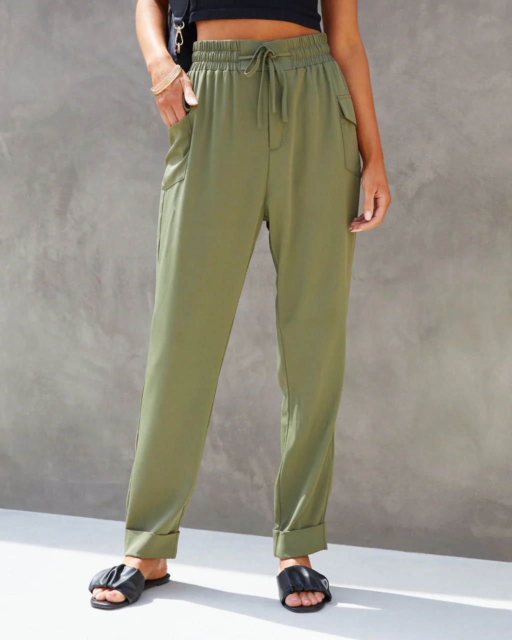 13762-hey-jane-drawstring-cargo-joggers-1.webp