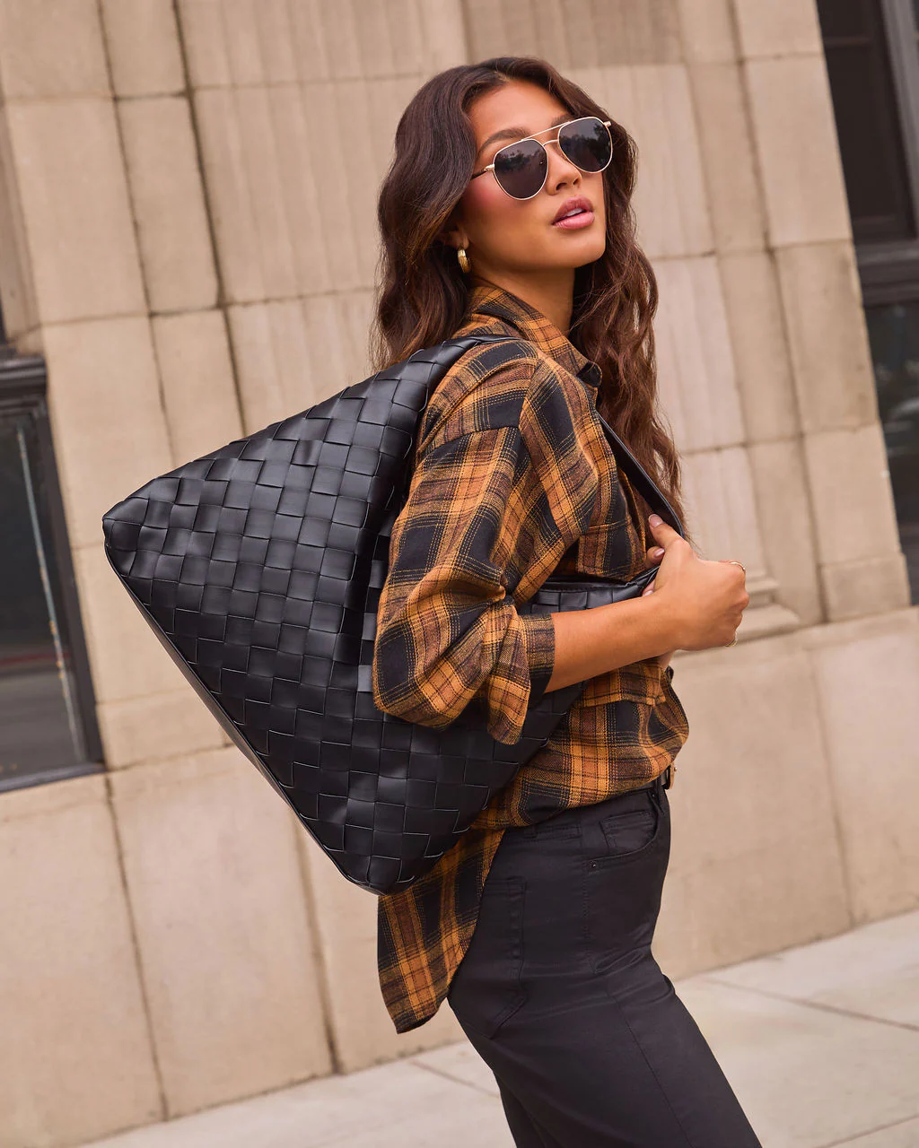 14-ramina-woven-leather-shoulder-bag-1.webp