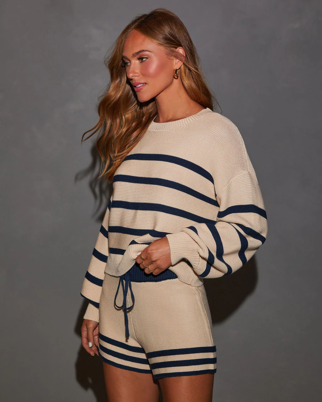 14933-keep-polished-oversized-cropped-sweater-1.webp