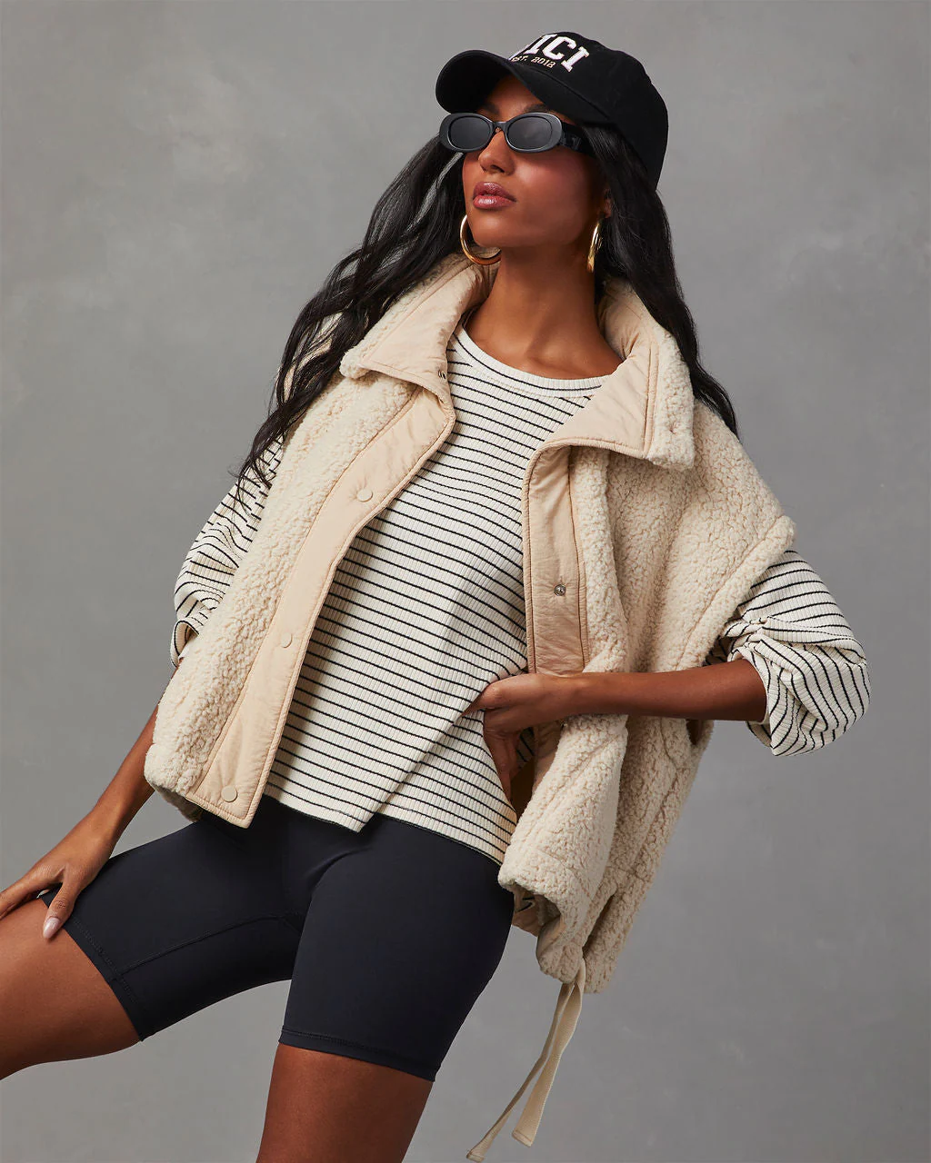 1503-south-pole-sherpa-high-neck-vest-1.webp