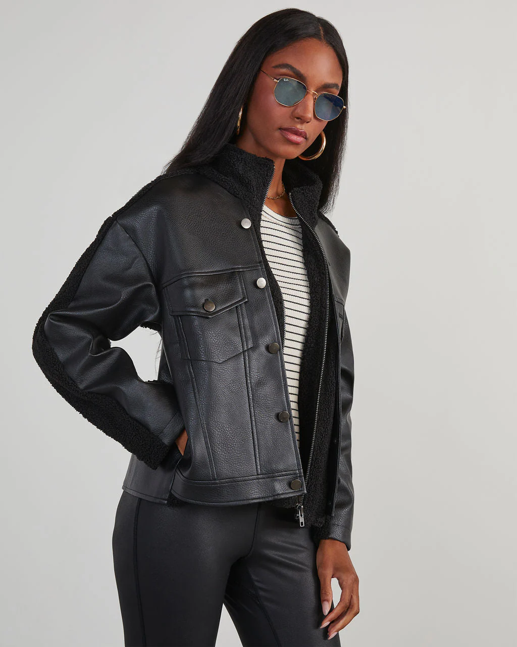 1513-jarrett-faux-leather-sherpa-contrast-jacket-1.webp