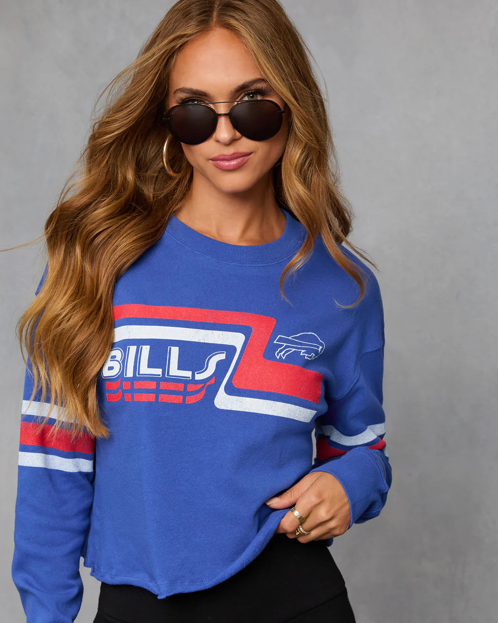 15777-buffalo-bills-huddle-long-sleeve-graphic-tee-1.webp