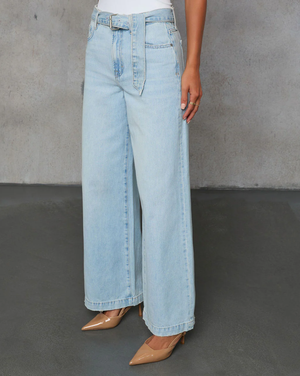 16816-wild-breeze-rigid-high-rise-wide-leg-jeans-1.webp