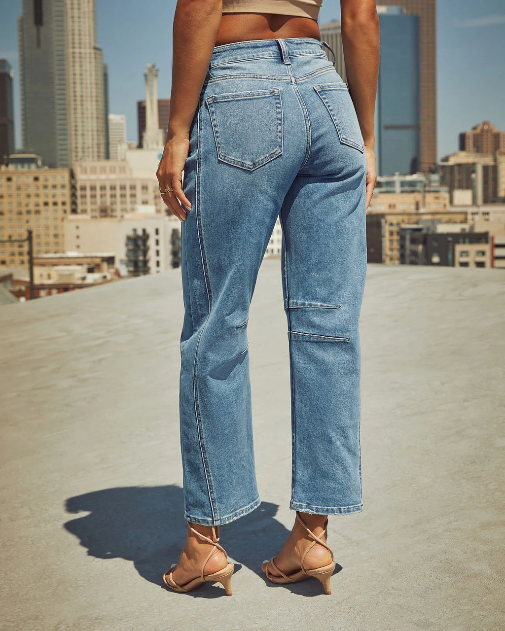 17047-free-cove-super-stretch-high-rise-barrel-jeans-1.webp