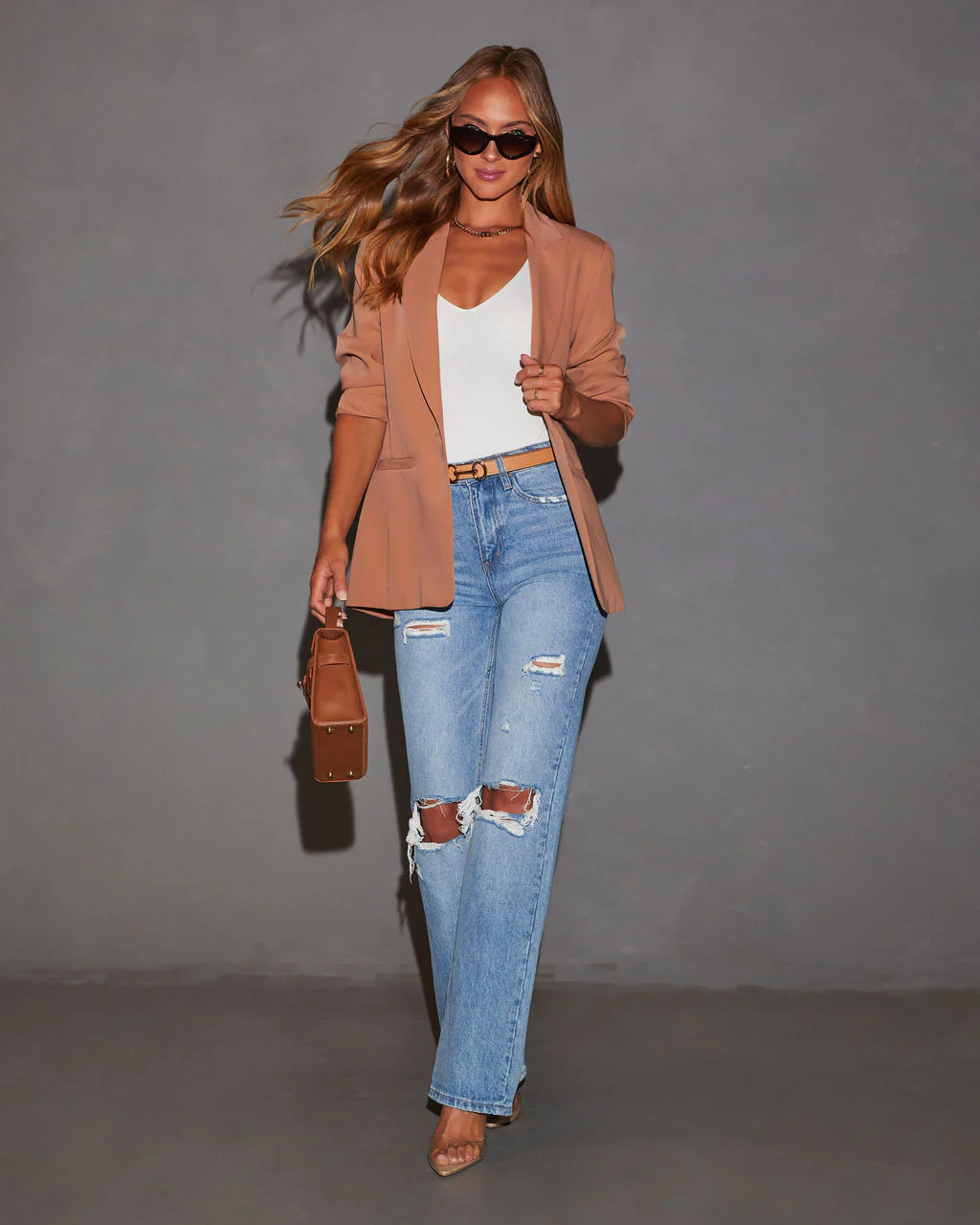 1761-standards-pocketed-blazer-1.webp