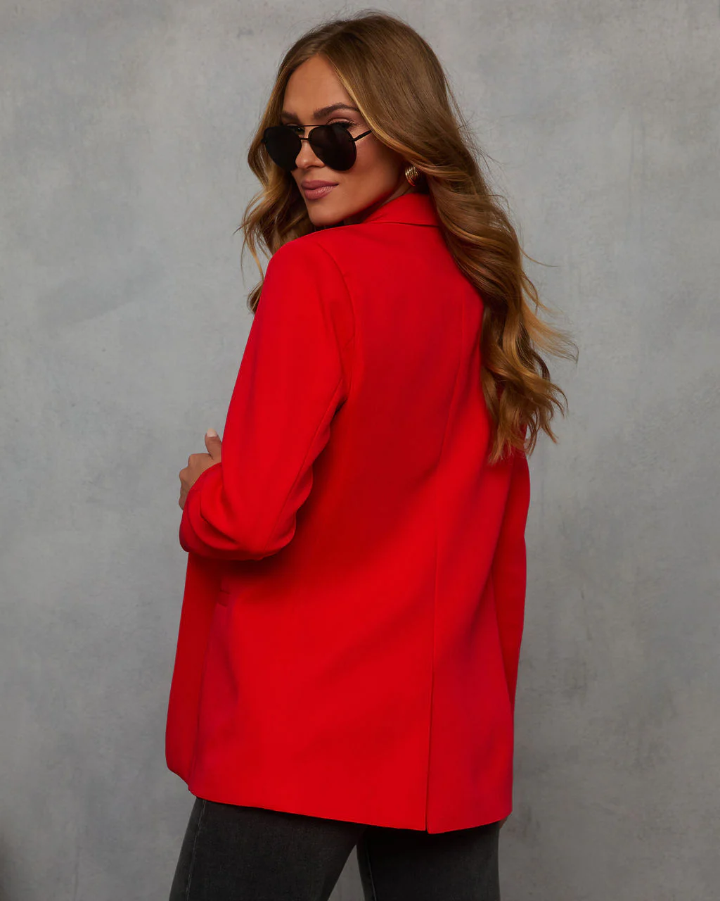 1761-standards-pocketed-blazer-1.webp
