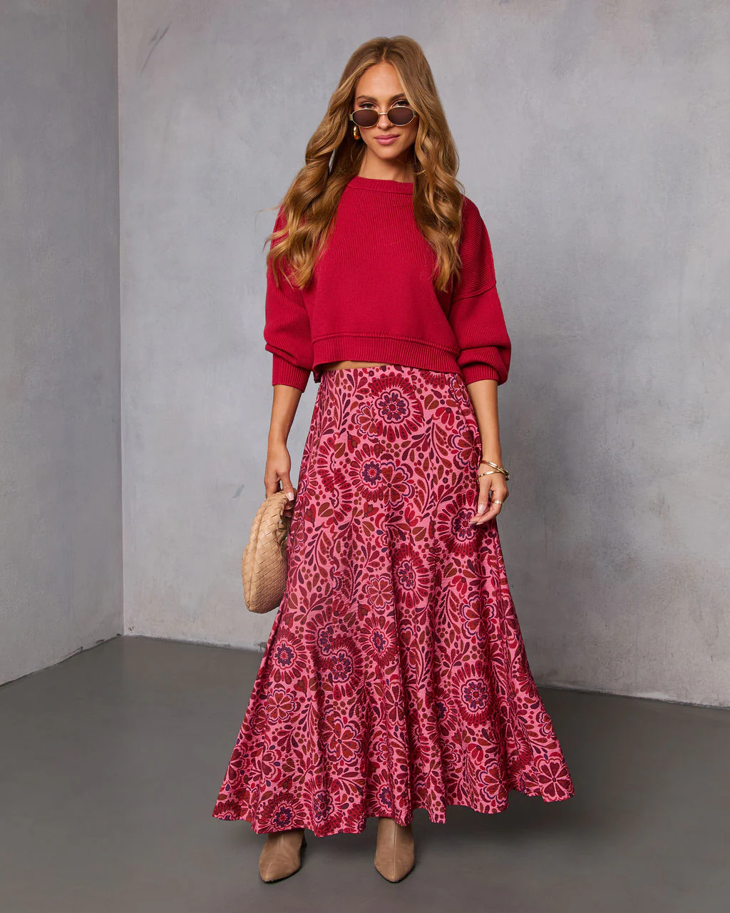 18350-elouise-cropped-crewneck-sweater-1.webp