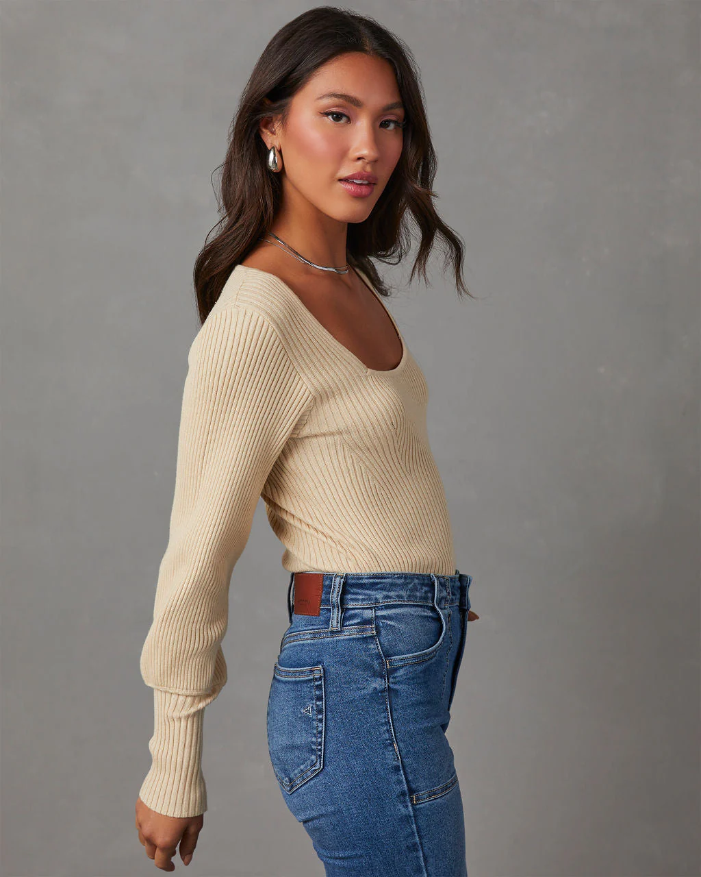 18401-keller-balloon-sleeve-ribbed-sweater-1.webp