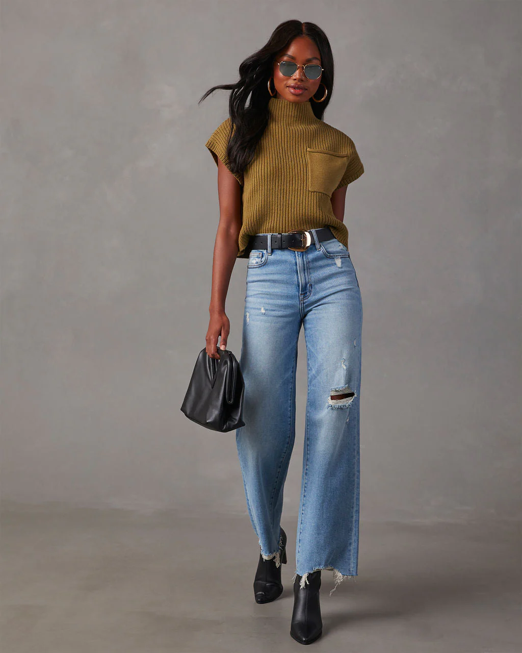 18584-brooke-mock-neck-short-sleeve-sweater-1.webp