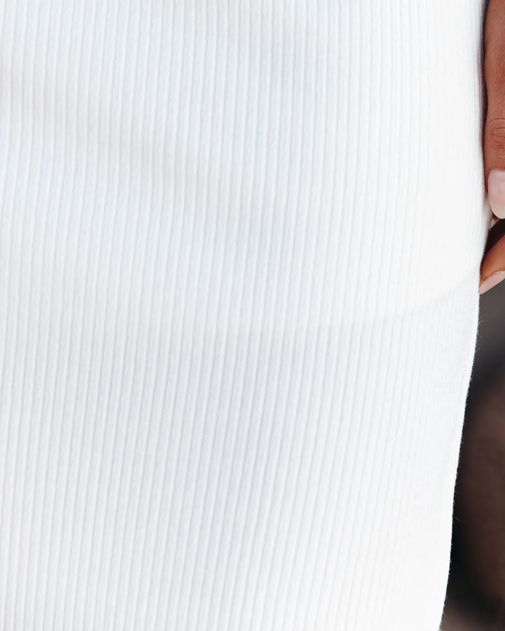 20206-luna-ribbed-knit-midi-dress-1.webp