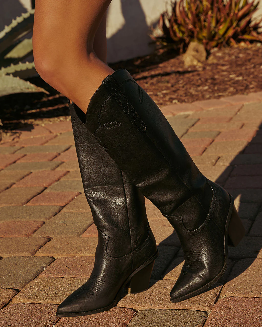 21312-billini-steele-boots-1.webp