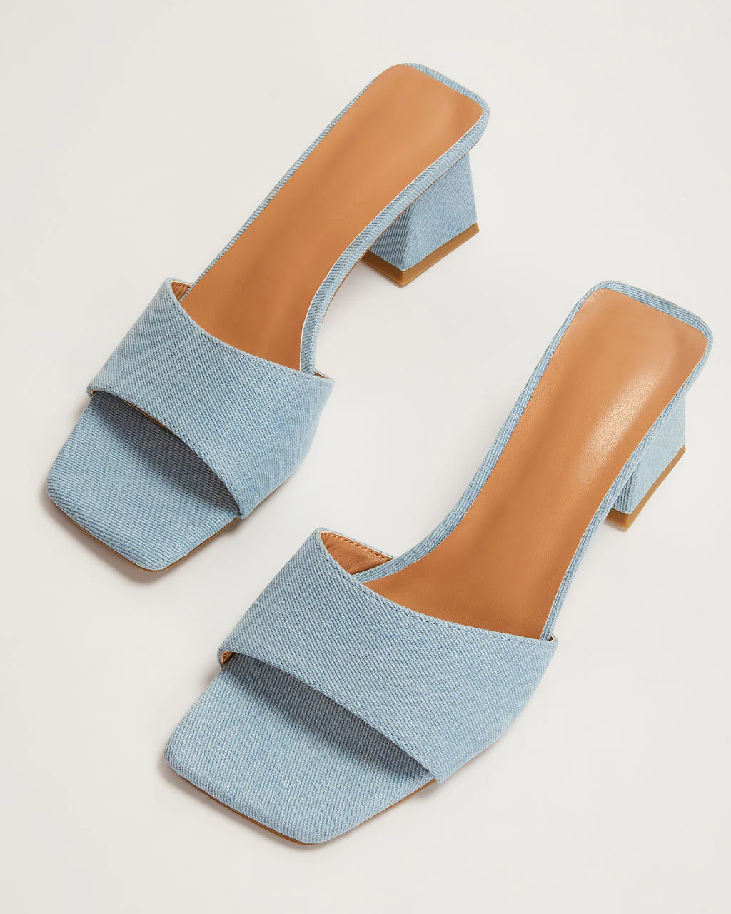 21473-aster-open-toe-mule-1.webp