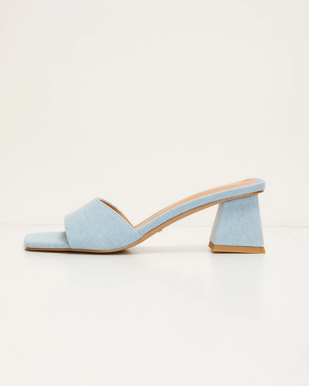 21473-aster-open-toe-mule-1.webp