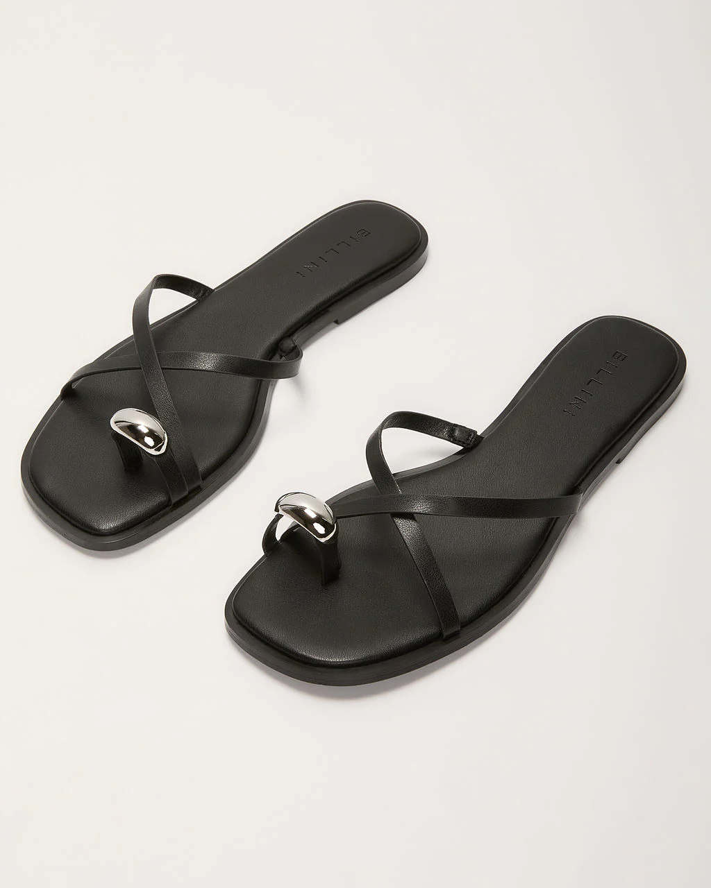 21554-poppie-toe-ring-sandals-1.webp