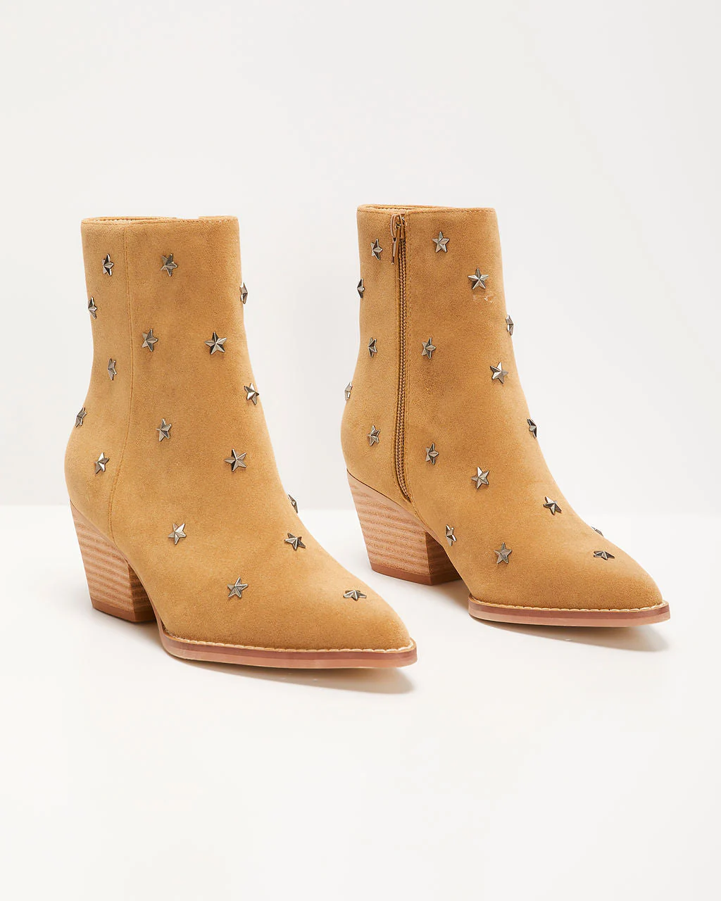 22370-audrie-star-studded-western-booties-1.webp