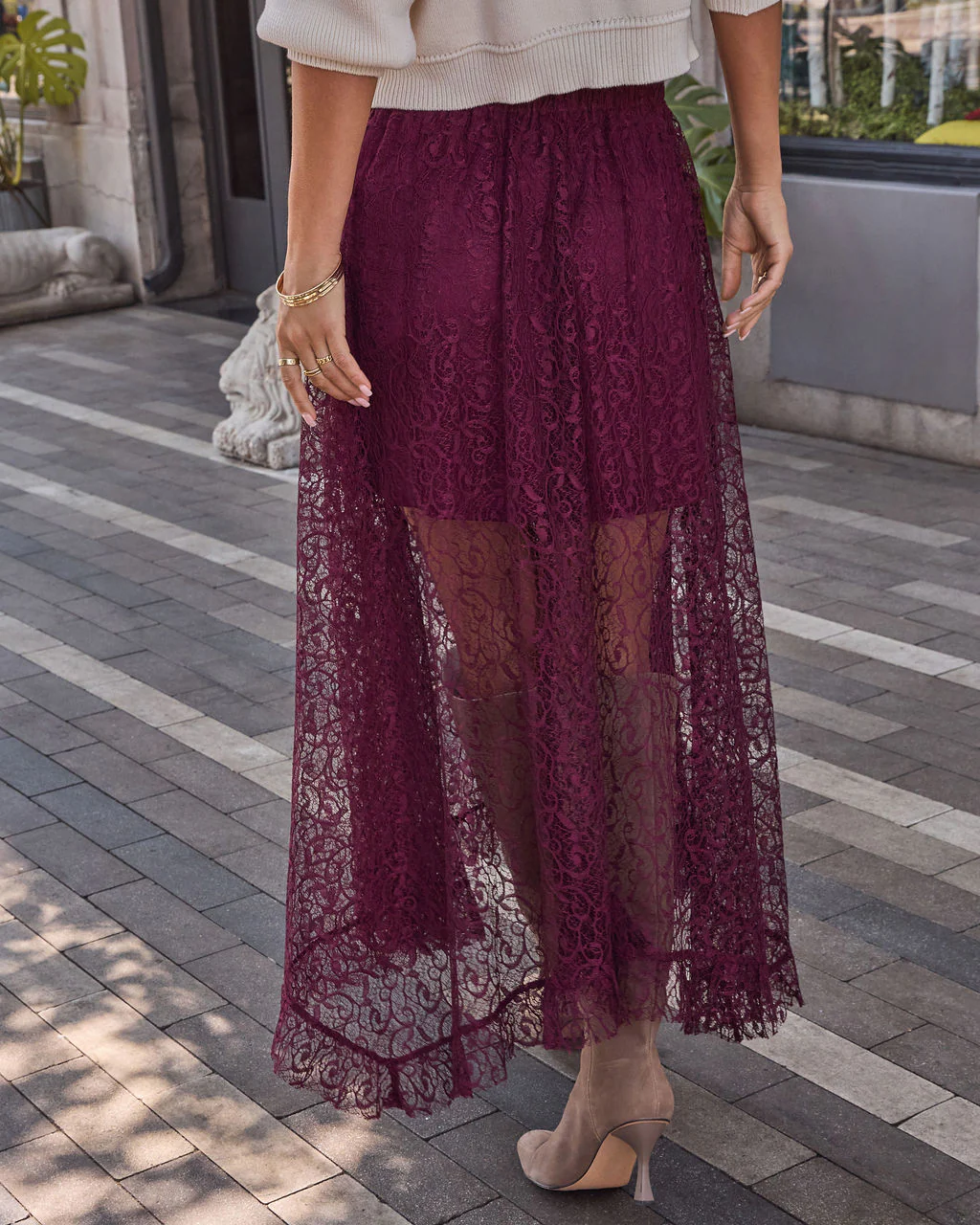 22934-mulled-wine-lace-midi-skirt-1.webp