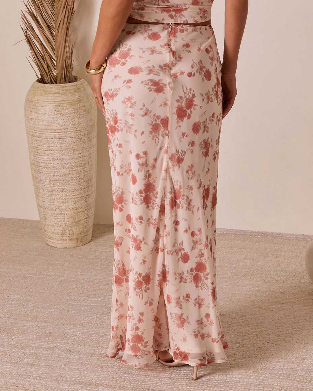 23254-romance-rewritten-floral-maxi-skirt-1.webp