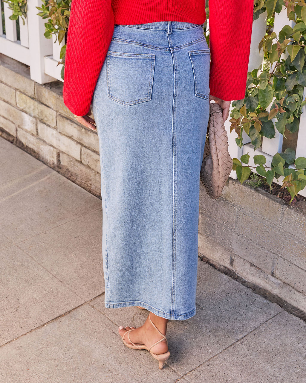 23415-bianka-denim-midi-skirt-1.webp