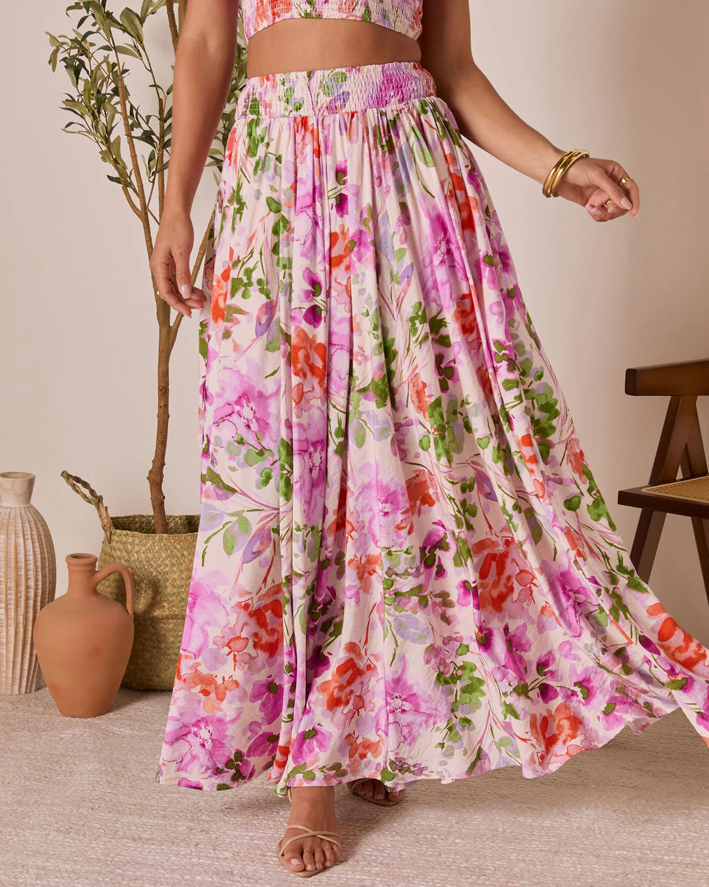 24063-moonpetal-floral-pleated-maxi-skirt-1.webp
