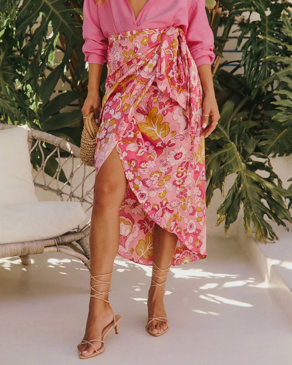 24425-alissa-floral-wrap-skirt-1.webp