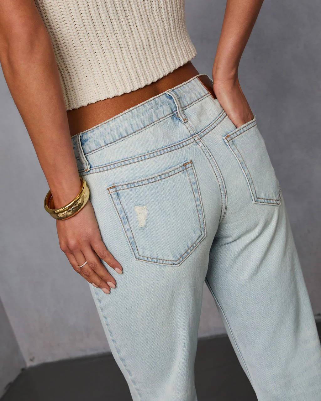 24717-dalston-rigid-straight-leg-jeans-1.webp