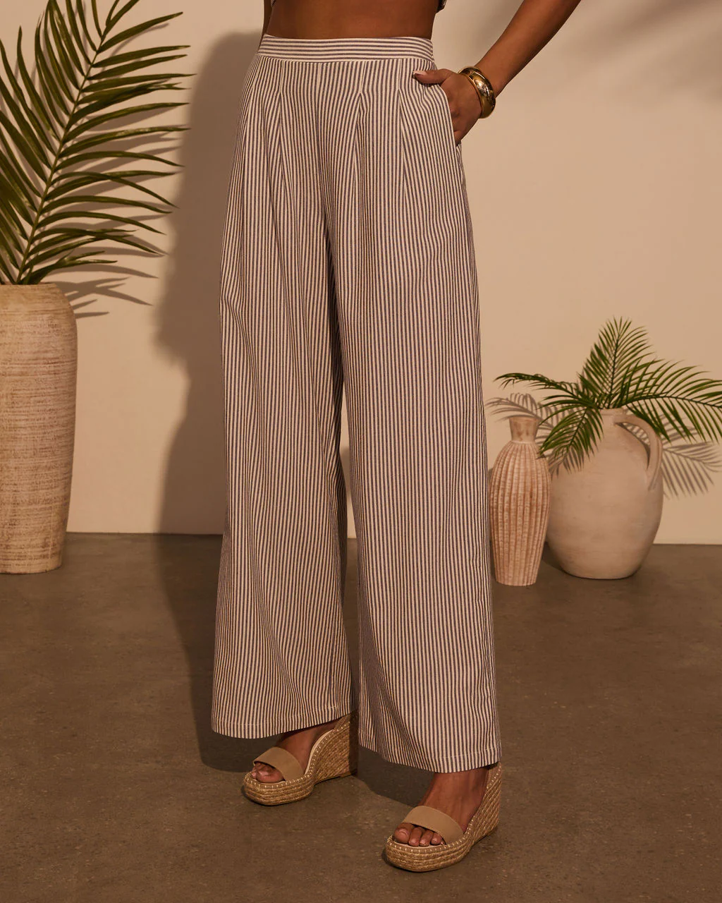 25004-weekend-trip-pinstripe-wide-leg-pants-1.webp