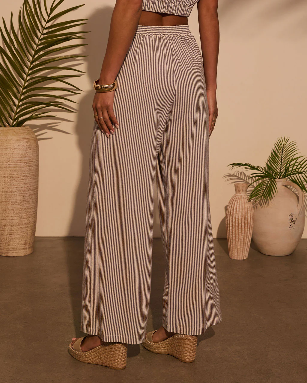 25004-weekend-trip-pinstripe-wide-leg-pants-1.webp
