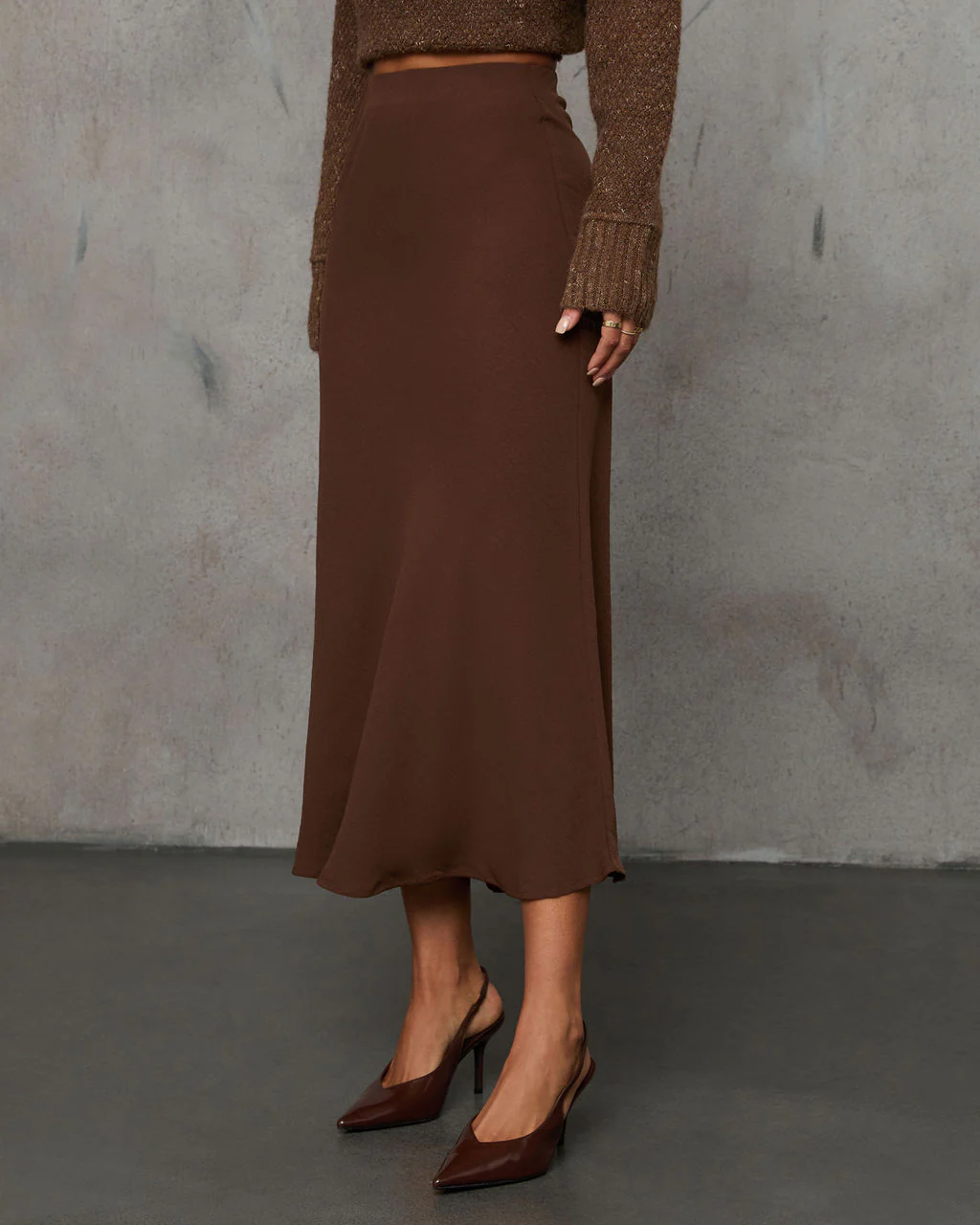 25486-here-with-you-midi-skirt-1.webp