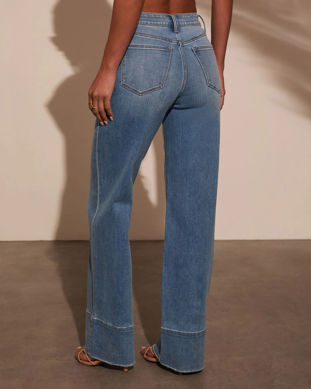 25536-lauren-super-stretch-high-rise-wide-leg-jeans-1.webp