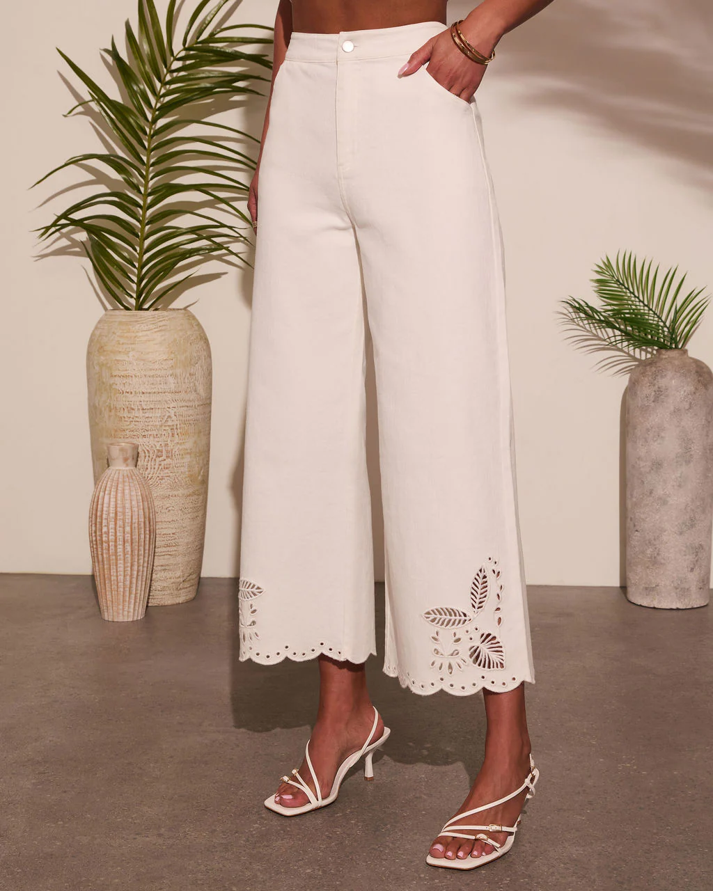 2573-breezy-ritual-eyelet-scallop-jeans-1.webp