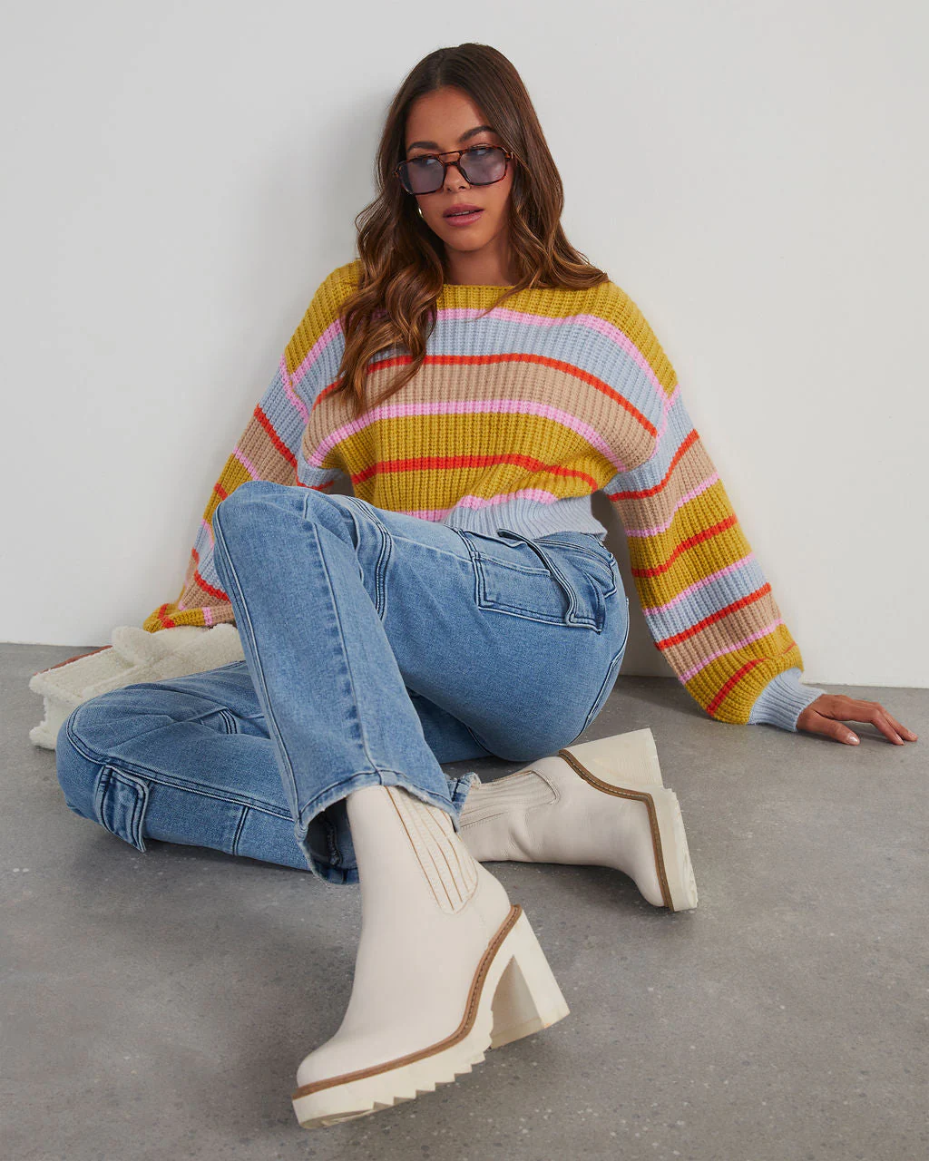 26620-zhaire-super-stretch-high-rise-straight-jeans-1.webp