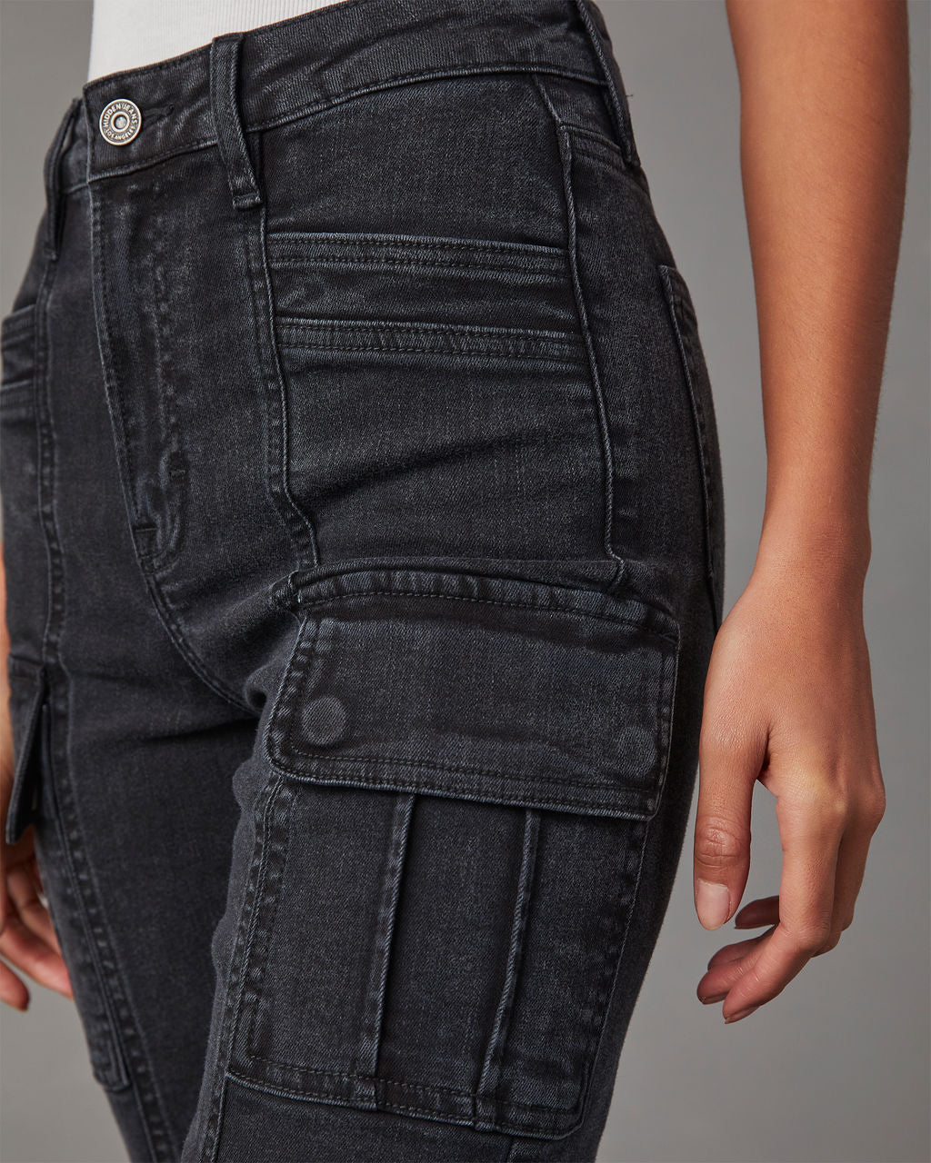 26620-zhaire-super-stretch-high-rise-straight-jeans-1.webp