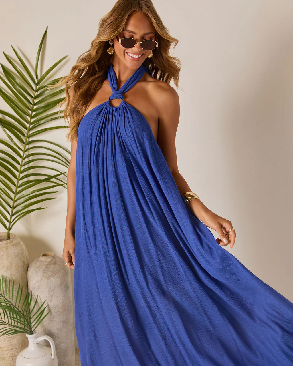 27116-sun-chaser-halter-maxi-dress-1.webp