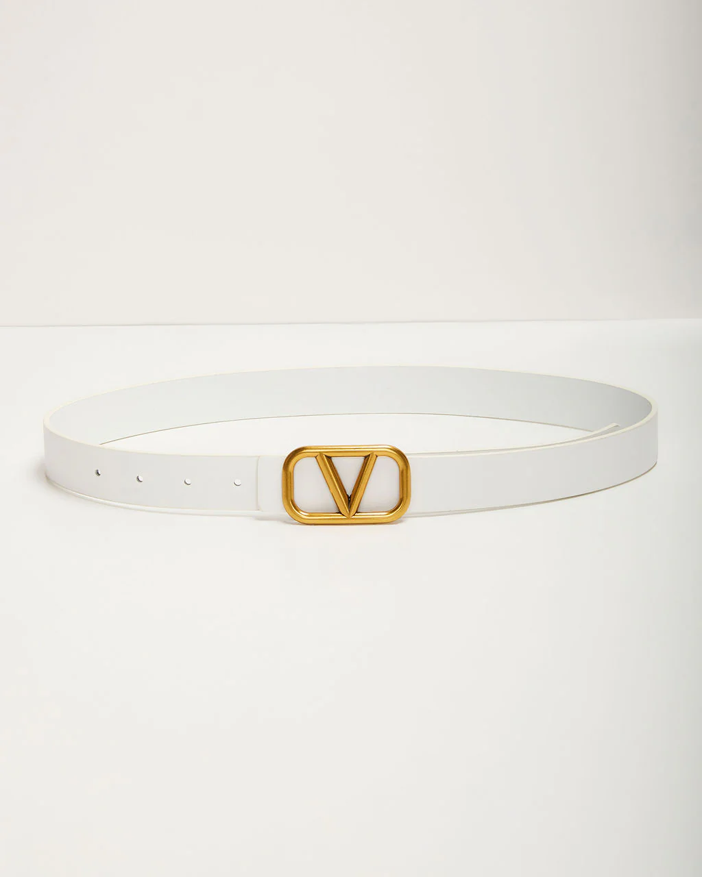277-shes-iconic-vici-logo-belt-1.jpg