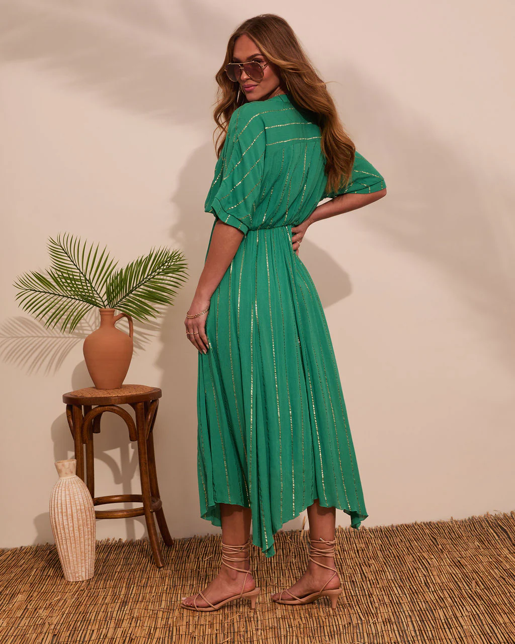 27985-haylee-flowy-metallic-stitch-midi-dress-1.webp