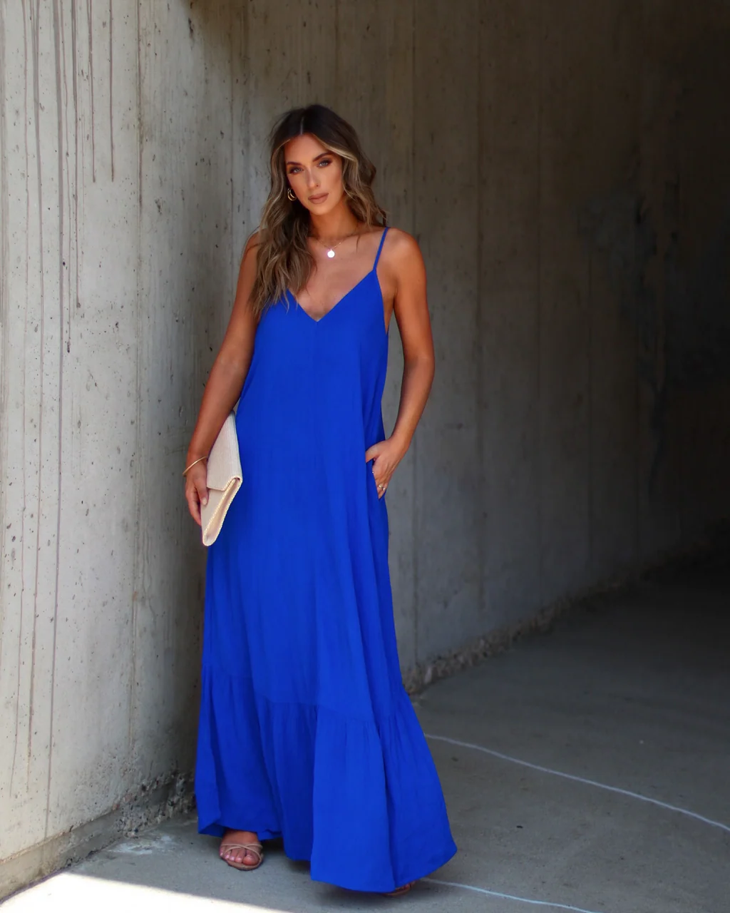 28028-kimonie-pocketed-maxi-dress-1.webp
