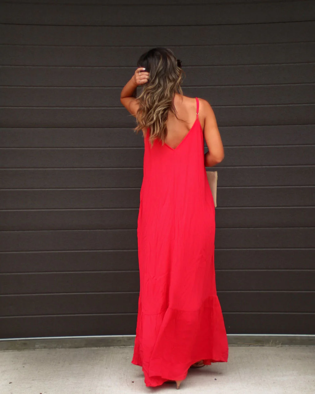 28028-kimonie-pocketed-maxi-dress-1.webp