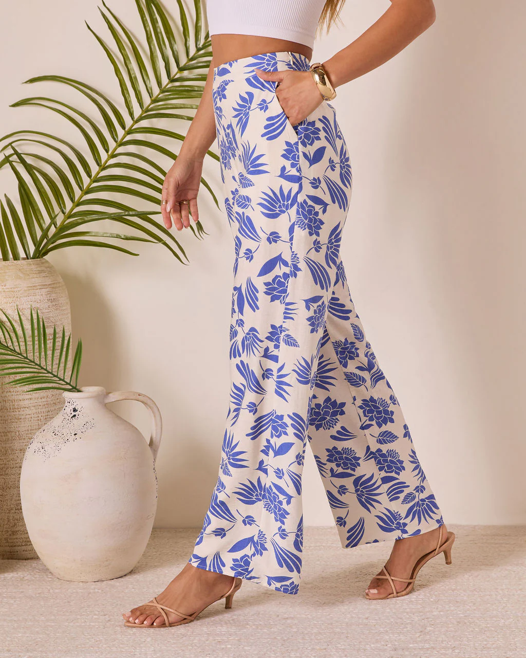 2907-coastal-bound-tropical-print-pant-1.webp