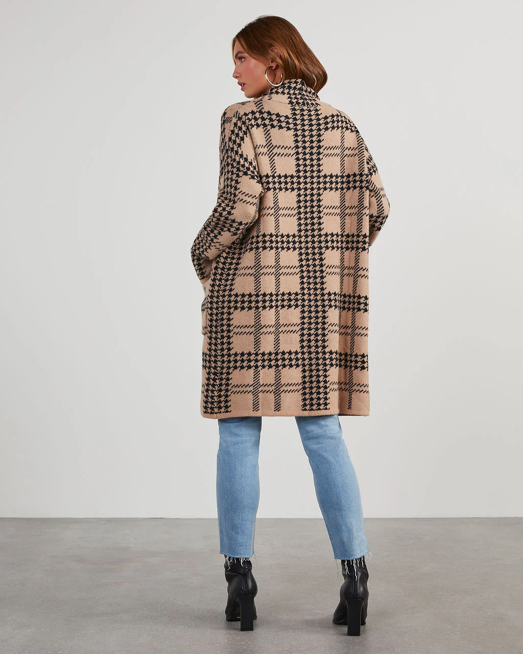 29297-fair-and-square-plaid-pocketed-cardigan-1.jpg